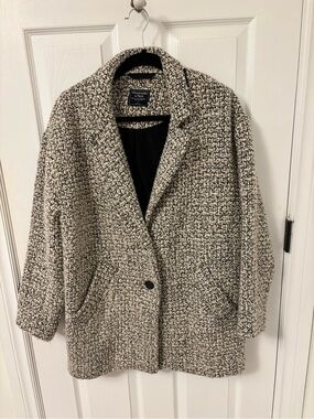 Abercrombie & Fitch Black and Cream Bouclé Blazer Coat